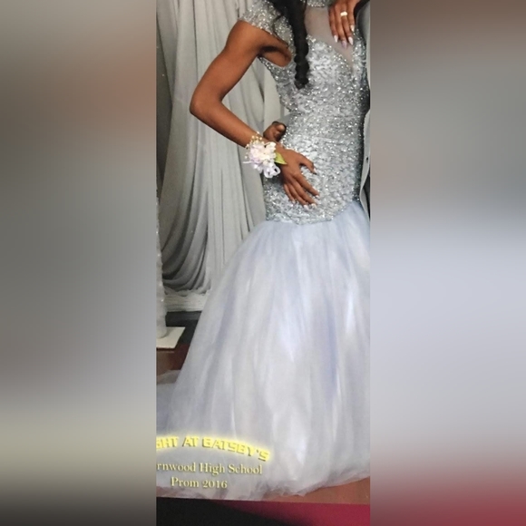 Prom Dress - Picture 5 of 5